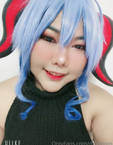 moonum pornstar pretty image