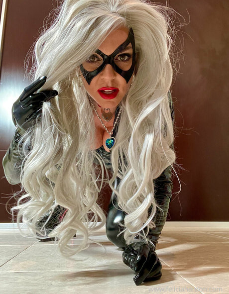 big tits midget onlyfans adult picture