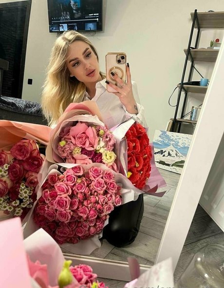 emmyystar top actress pic