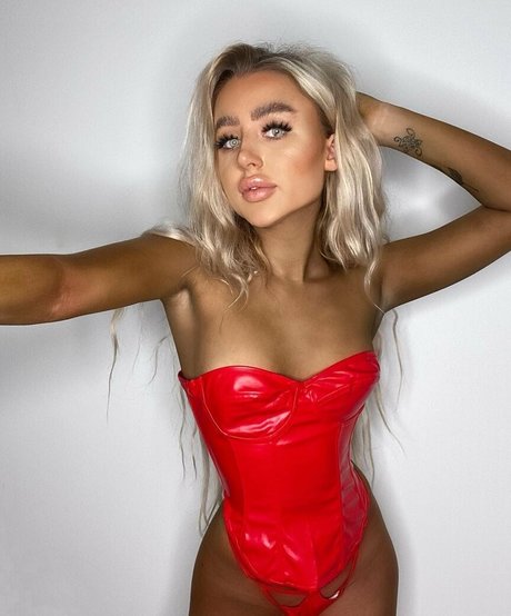 freelucierose pornstar perfect galleries