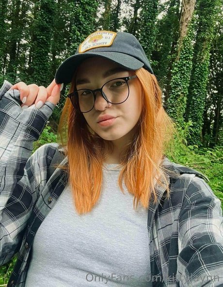 kittyjaynn hot actress photo