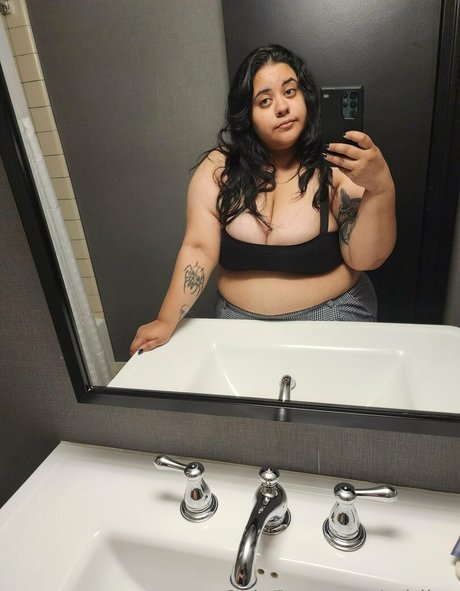 adriivy perfect pornstar archive