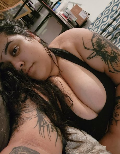 adriivy actress picture