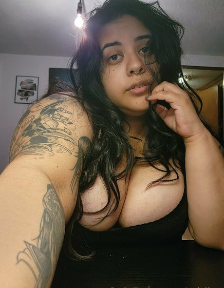 adriivy model xxx pictures