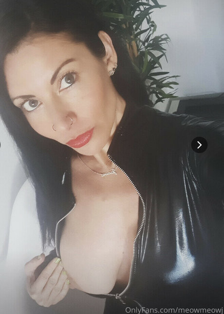 Janina Tregambe pornstar pretty pictures