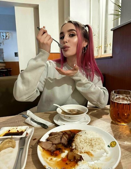 brown onlyfans art nude gallery