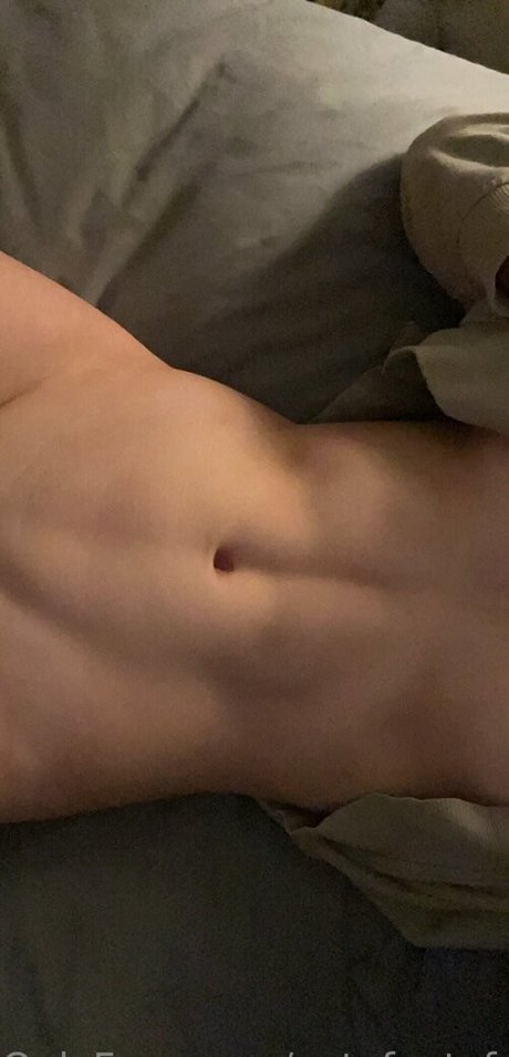 cutefeetyfeet model adult gallery