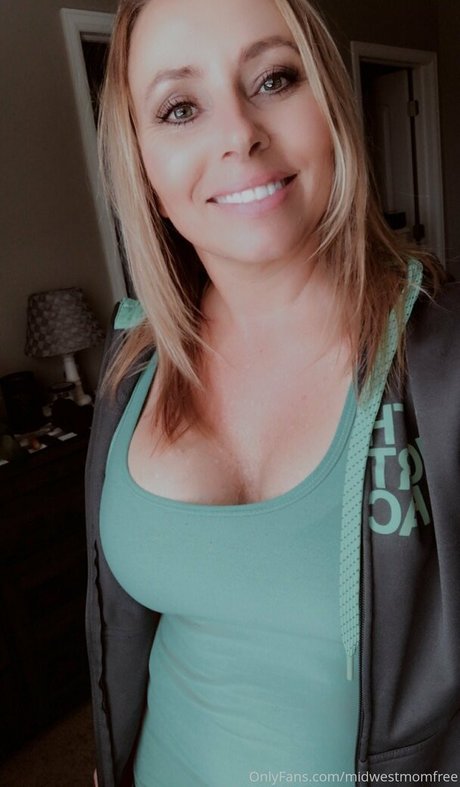 midwestmomfree exclusive pornstar pics
