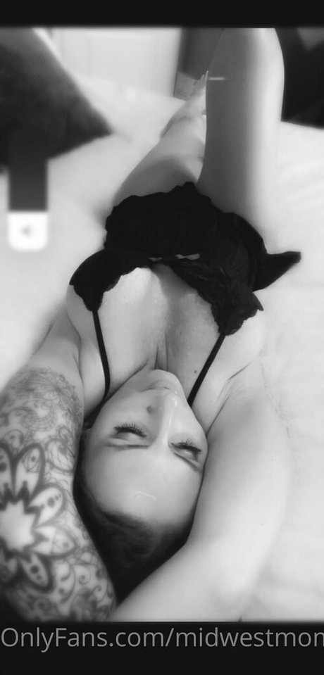 midwestmomfree erotic actress images