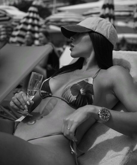 danellaurbaytv star adult galleries