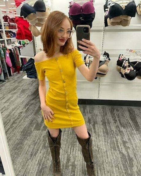 freeburningbeauty best model image