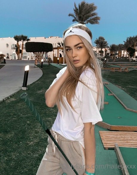 haileycherry pretty star photo