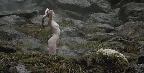 Alyssa Sutherland nice star archive