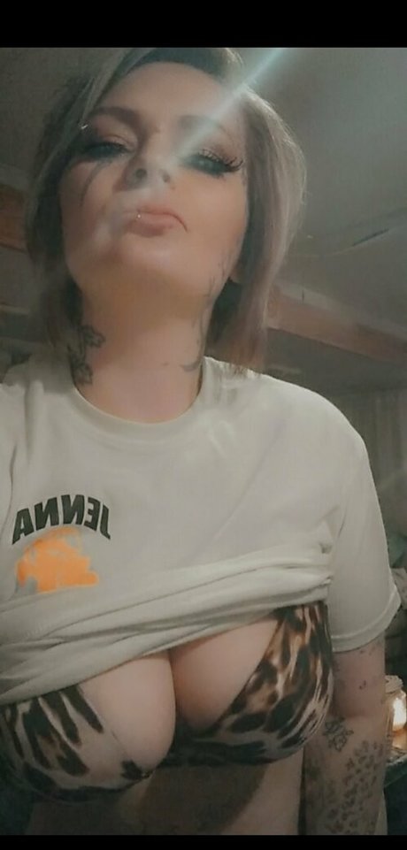 lluvely model beautiful image