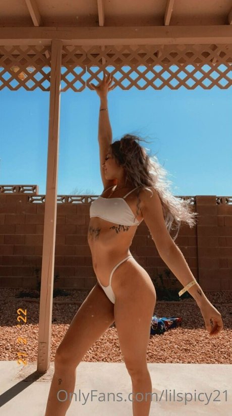 lilspicy21 pornstar xxx picture
