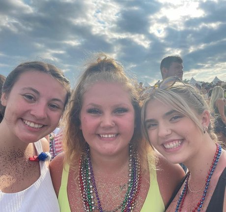 Sierra Bellingar nude model galleries