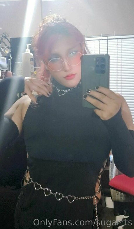 sugar ts Profile pic