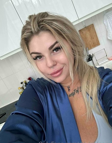 dilylabloom pornstar hot pictures