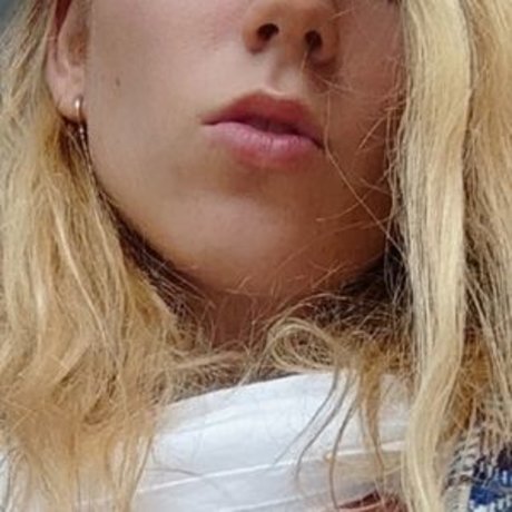 Qtee Foxx star perfect archive