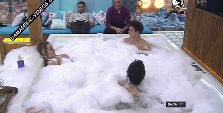 Yasmila Mendeguia star high quality image