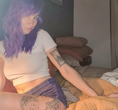 halliegregor high quality actress image