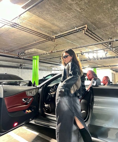 Cynthia Parker hd star img