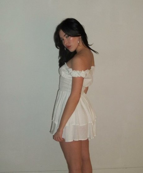 Cynthia Parker star naked photo