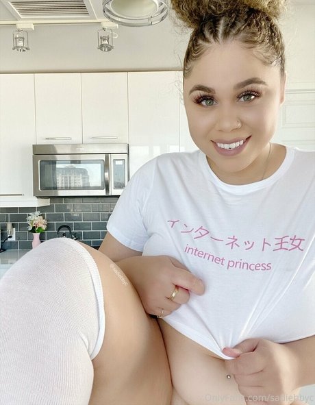 old onlyfans free nude images