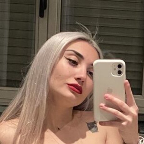 Caro Igc star adult image