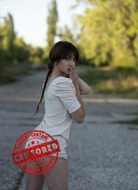 Ivonazg free pornstar image