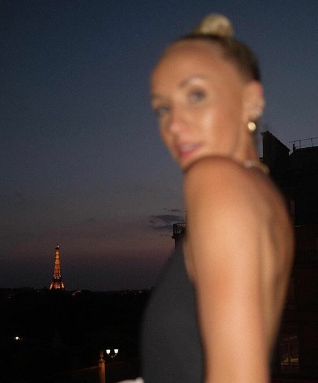 Nastia Liukin erotic star images