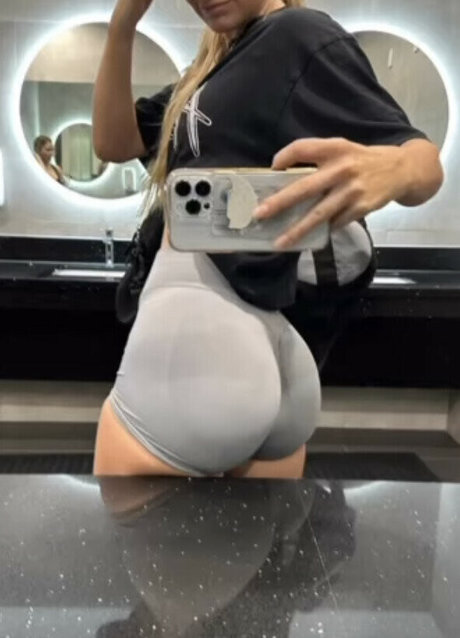 Lillie Bass Profile pic