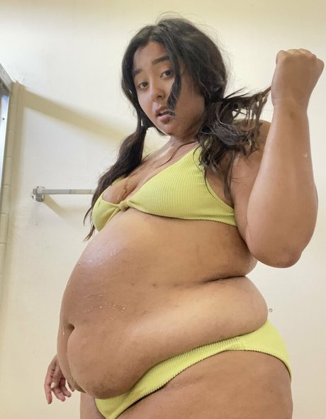 feederandfeedee nudes model gallery