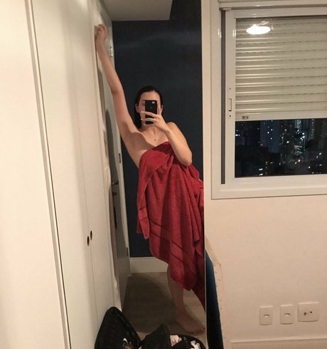 ellaarievilo pornstar nice img