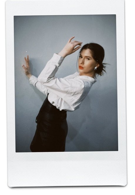 Hot Pearl nudes actress picture