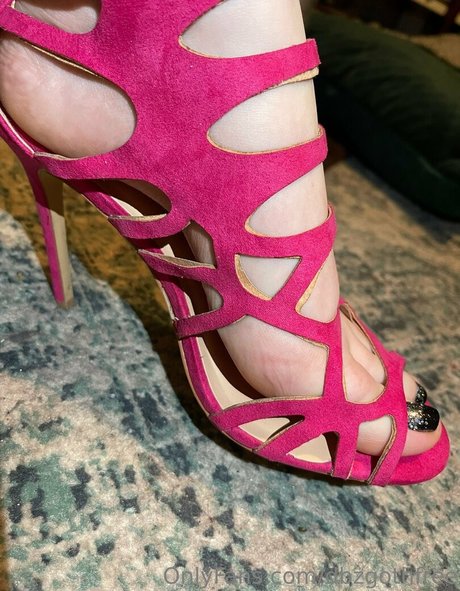 dbzgoth best model gallery