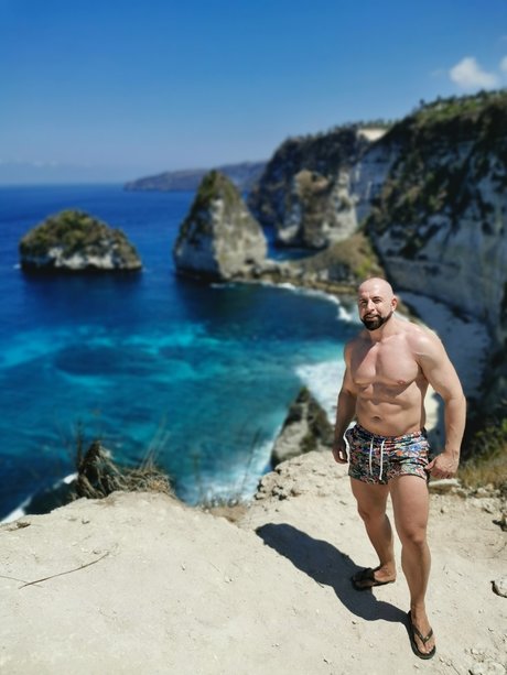 MuscdaddyXL star hd picture