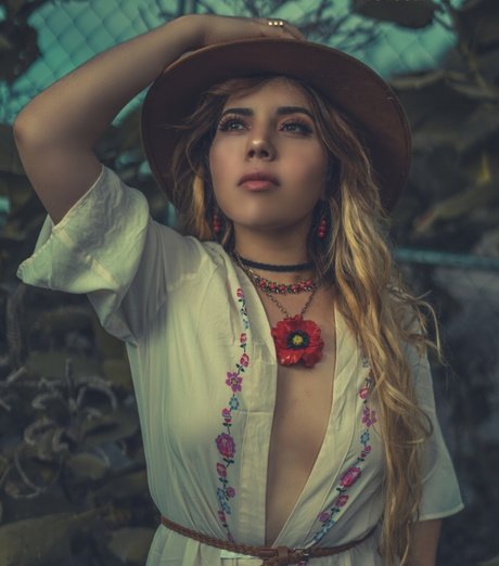 Erotik art actress picture