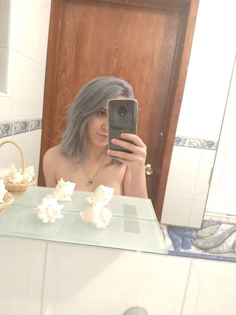 Dann Le n star top pictures