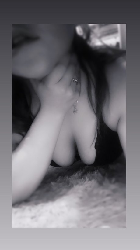 Estella_ hot pornstar picture