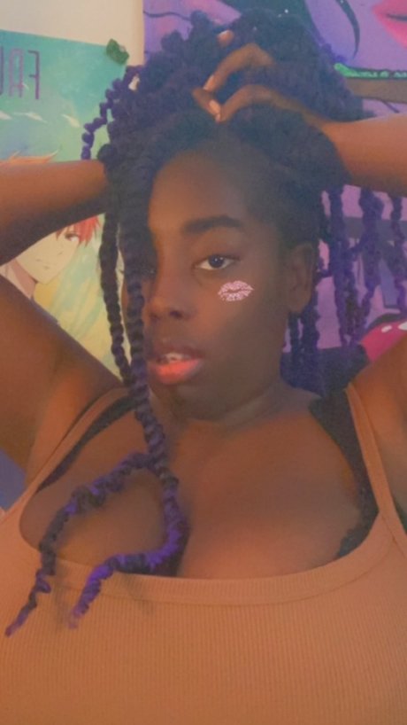 Teeonii best model photos