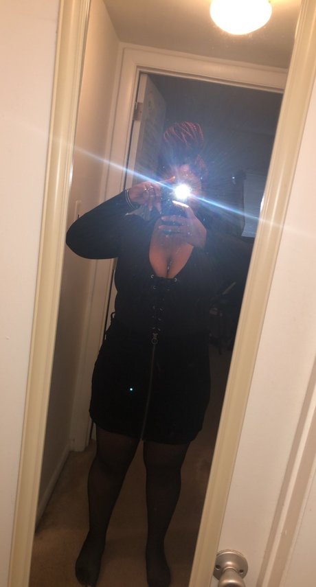 Mystical_ pornstar nude pic