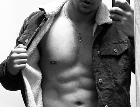 Mysterious Male Dream model adult archive