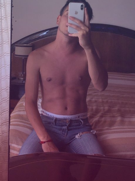 unknown art actress pic