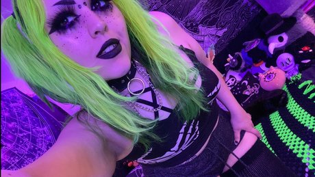 Spooky Boo nudes actress image