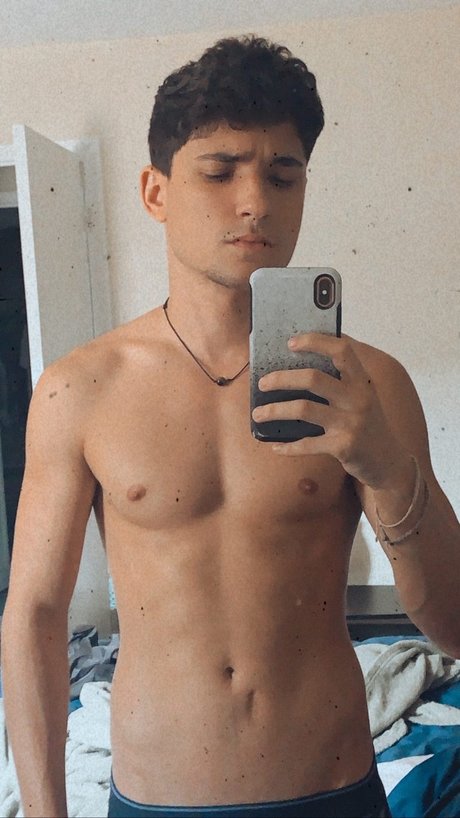 cire sexy actress picture