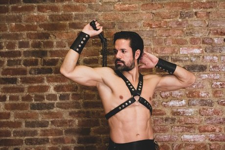 Dominus Eros sexy actress picture