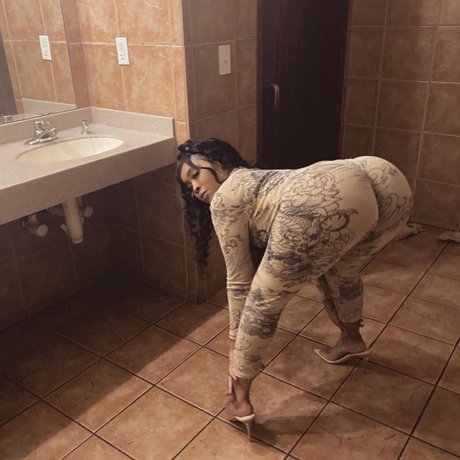 IG ImTheRealMookiiP perfect actress archive