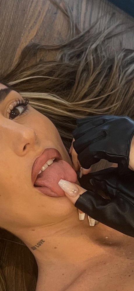 Naissha star adult images