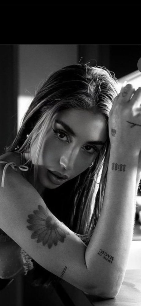 Naissha art actress galleries